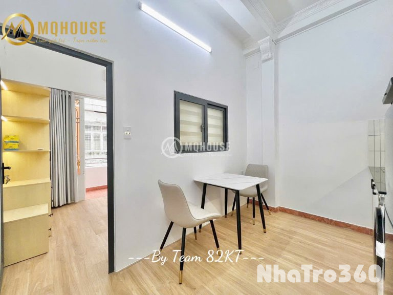 Căn hộ ngay trung tâm quận 1, phòng tách bếp bancol, gần UEH, đại học Hoa Sen