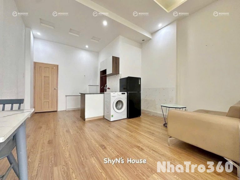 1PN BAN CÔNG FULL NT CÓ MGR GẦN SÂN BAY TSN QTB