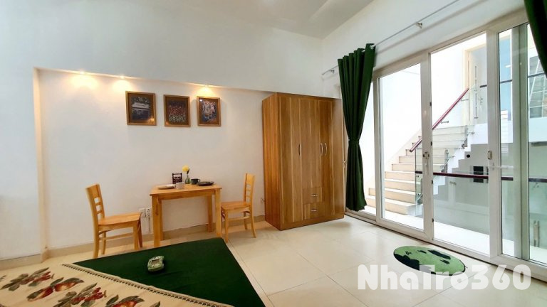 Cho Thuê Căn Hộ Studio Ban Công Thoáng Mát