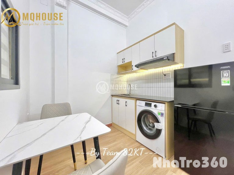 Căn hộ ngay trung tâm quận 1, phòng tách bếp bancol, gần UEH, đại học Hoa Sen