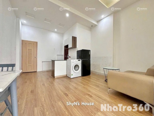 1PN BAN CÔNG FULL NT CÓ MGR GẦN SÂN BAY TSN QTB