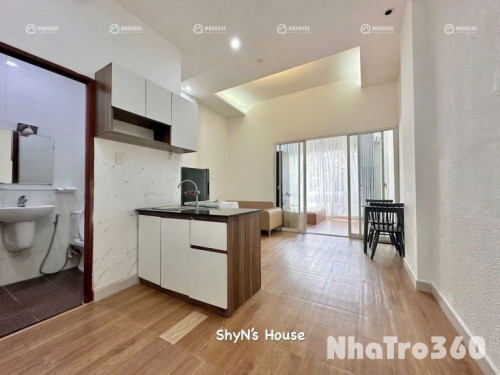 1PN BAN CÔNG FULL NT CÓ MGR GẦN SÂN BAY TSN QTB