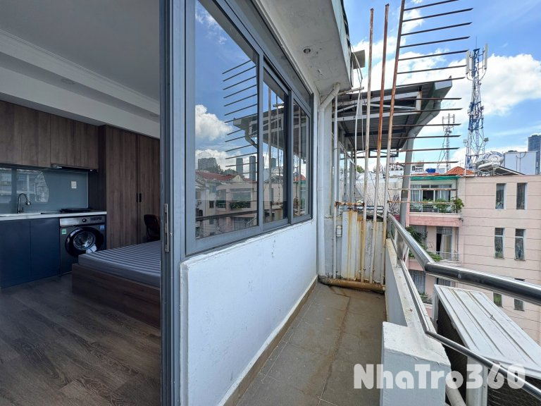 Cho thuê căn hộ Studio Ban công thoáng Q1 gần cầu Thị Nghè, ĐH Mở, ĐH UEH, vòng xoay Điện Biên Phủ