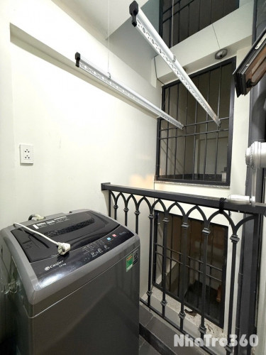 Trống sẵn căn Studio Q10 máy giặt riêng, ban công