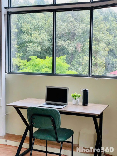 Căn Hộ Cửa Sổ Full Nội Thất Cửa Sổ Ngay Sân Bay TB