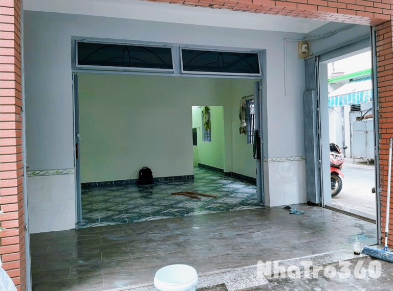 Nhà cho thuê, căn góc, hẻm lớn 8m