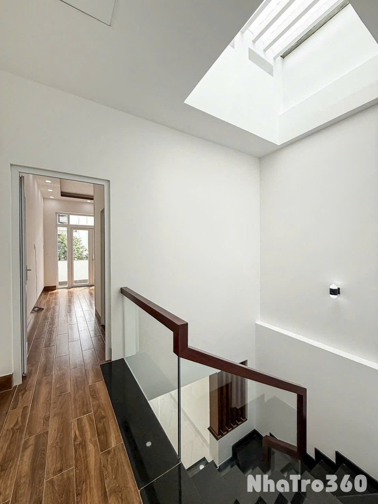 Tôi đi nước ngoài cần pass lại