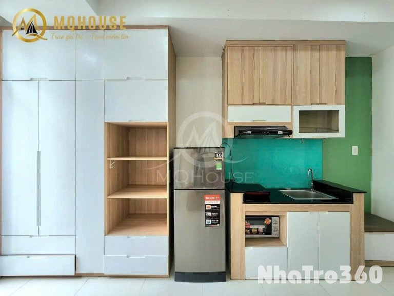 Căn Hộ Dịch Cụ Rộng Rãi Có Ban Công