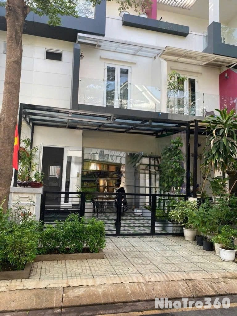 Cho Thuê Nhà Nguỹen Duy Trinh Thủ Đức 3PN 4WC