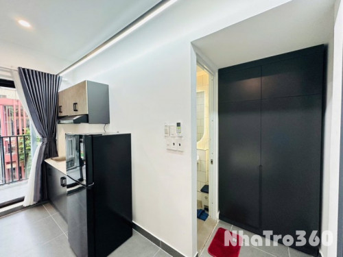 STUDIO BAN CÔNG FULL NT GẦN ETOWN CỘNG HOÀ