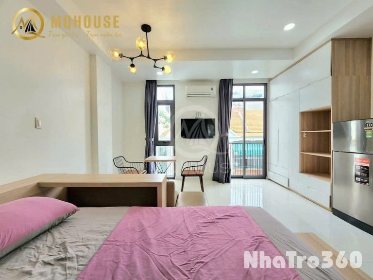 Căn Hộ Dịch Cụ Rộng Rãi Có Ban Công