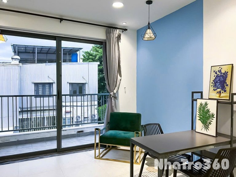 Căn Hộ Dịch Vụ Full Nội Thất, Ban Công Rộng Thoang