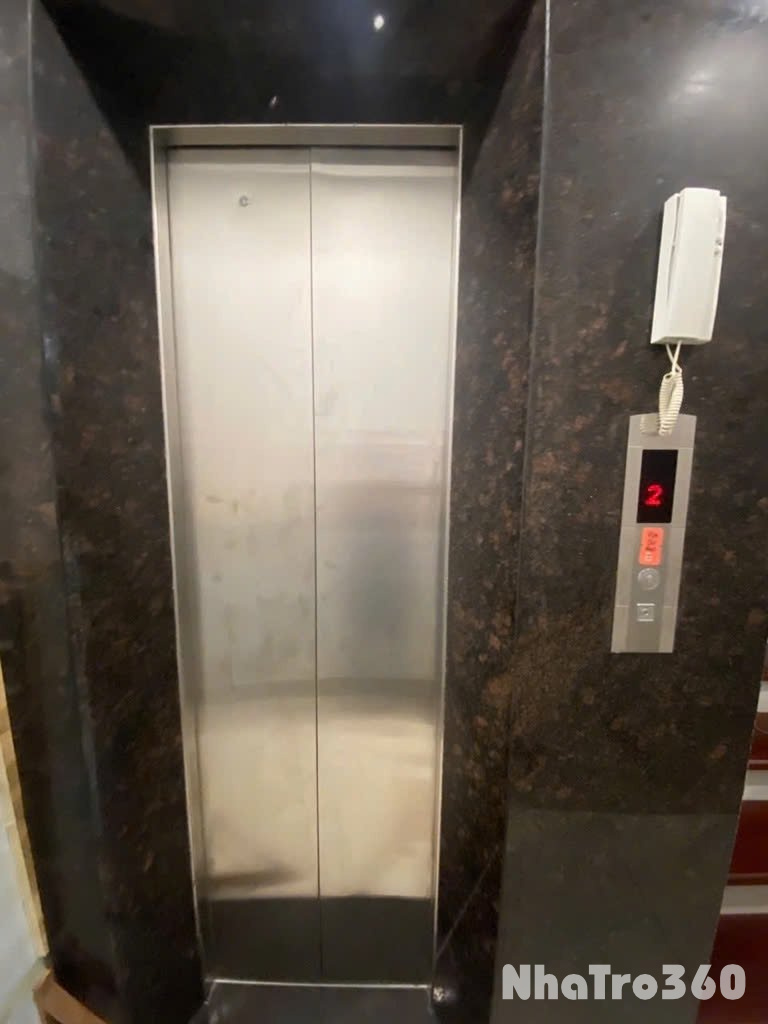 Mình cho thuê nhà mới, hai mặt tiền, Thụy Khuê, 106m2x 4T vỉa hè 29 Tr