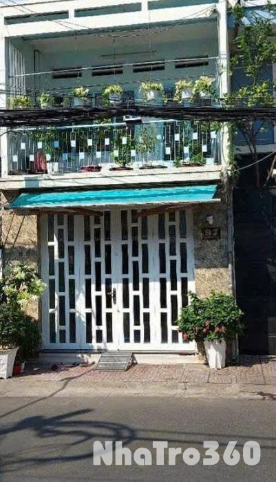 Gấp -  Chính chủ, cho thuê mặt tiền 97 Phong phú P11 Q8 (giáp Q5), 70m2 x 2 tầng, 17 tr/tháng