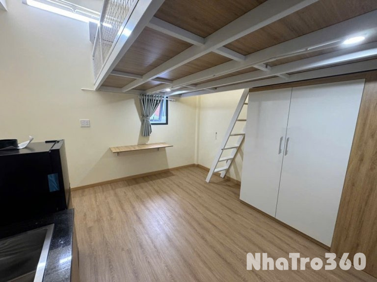 😍Cho thuê căn Duplex Q5 ban cửa sổ full nội thất