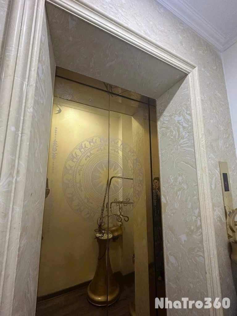 Nhà tôi cho thuê nhà hai cửa đi, mới, 97m2_ 4T; vỉa hè, Lò Đúc-30 Tr