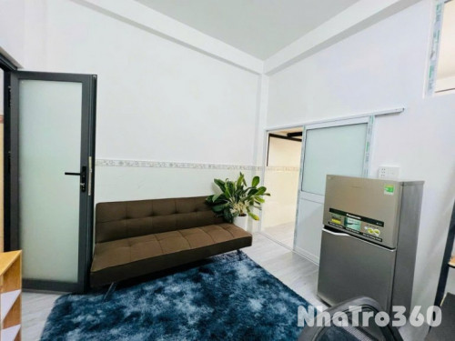 Căn hộ 2PN giảm giá shock ngay quận 3, cửa sổ đón nắng, gần đại học UEH