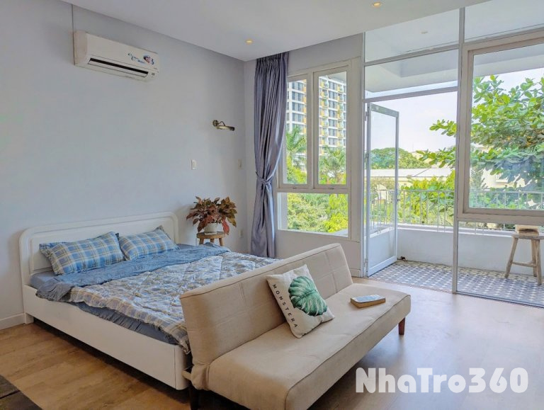 2PN, FULL NT, CÓ BAN CÔNG, GẦN CV GIA ĐỊNH