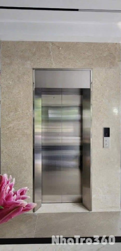 Nhà mình cho thuê nhà mới, lô góc, 98m2_ 4T; vỉa hè, Lạc Trung-31 Tr