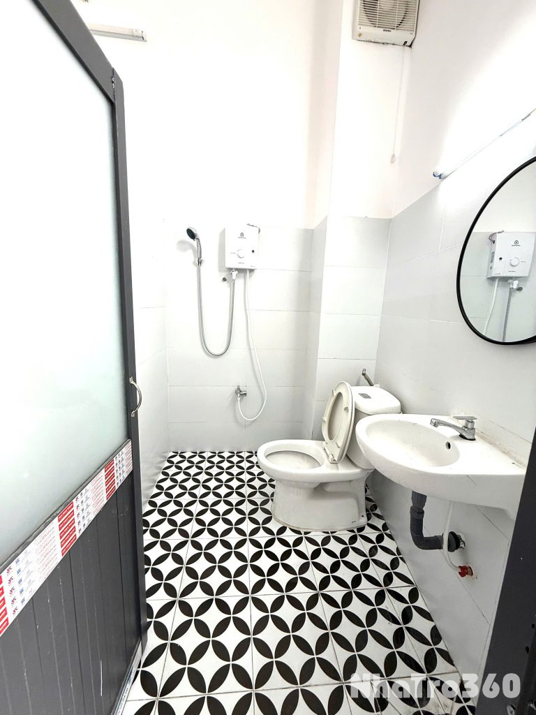 CHO THUÊ CĂN HỘ STUDIO QUẬN 4 - CỬA SỔ THOÁNG MÁT