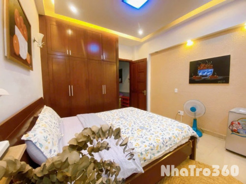 Căn hộ ngay trung tâm quận 1, bancol view siêu chill, gần UEH, Đại học Hoa Sen - Sạch sẽ