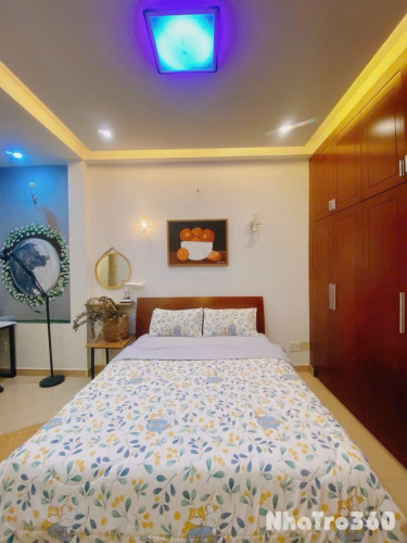 Căn hộ ngay trung tâm quận 1, bancol view siêu chill, gần UEH, Đại học Hoa Sen - Sạch sẽ