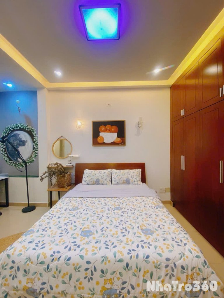 Căn hộ ngay trung tâm quận 1, bancol view siêu chill, gần UEH, Đại học Hoa Sen - Sạch sẽ