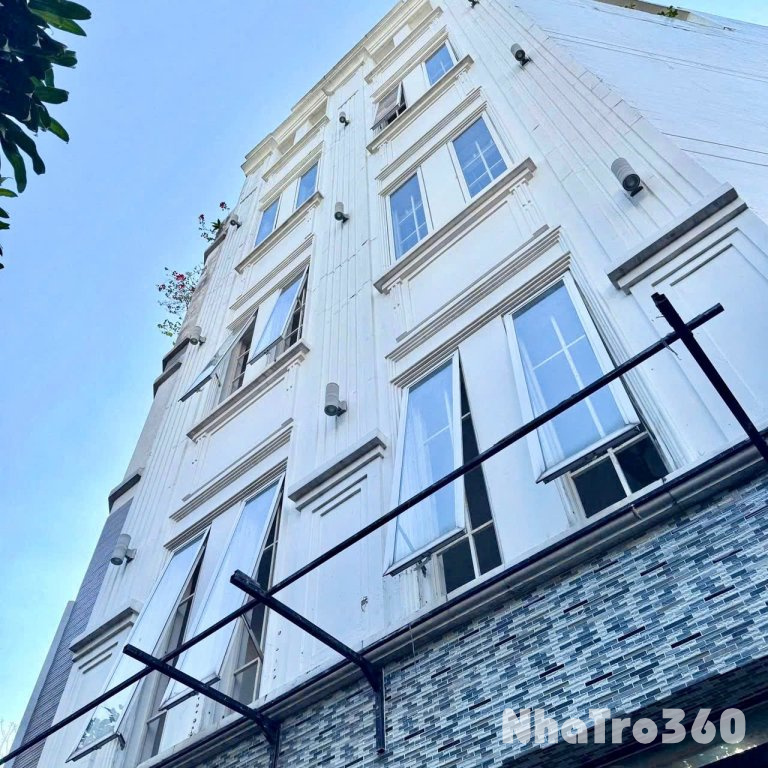 35 Triệu: thuê nguyên căn Quận 1 TRẦN KHÁNH DƯ- xe hơi trong nhà- 5m Ngang 5 tầng nhiều cửa sổ lớn