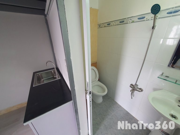 CHO THUÊ CĂN HỘ DUPLEX ( GÁC ) GIÁ RẺ TRUNG TÂM QUẬN 3