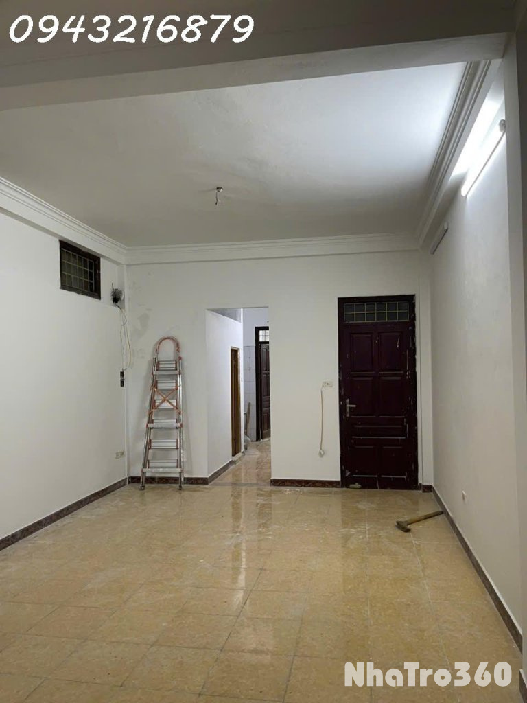 Cho thuê căn hộ 80m2 tầng 3 địa chỉ 125 đê Trần Khát Chân Quận Hai Bà Trưng, giá 6tr/tháng