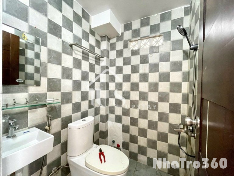 🔥Cho thuê phòng trọ Q10 ban công full nội thất