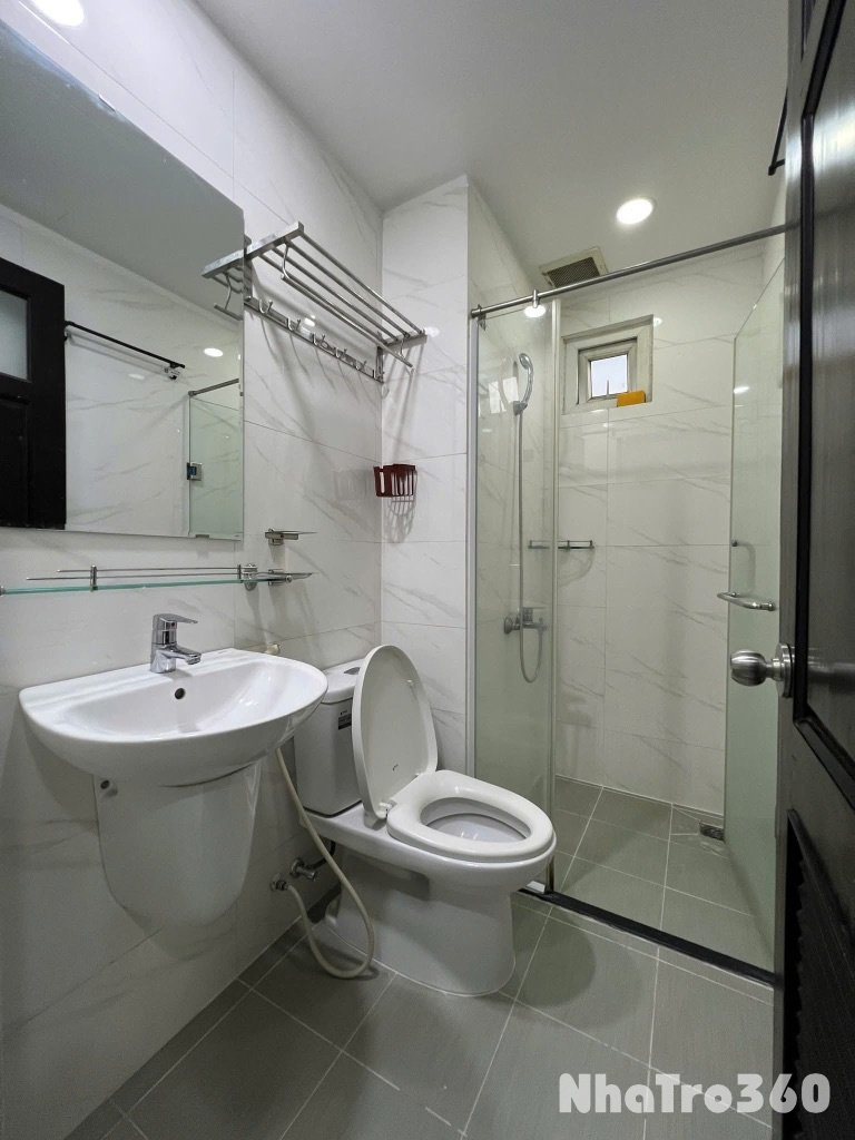 1PN BAN CÔNG FULL NT CÓ MGR GẦN MENAS MALL QTB