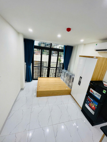 (Cực hiếm) Căn hộ Studio 20m2 mới khai trương ngõ 111 phố Quan Hoa - Cầu Giấy - Cách mặt phố 30m