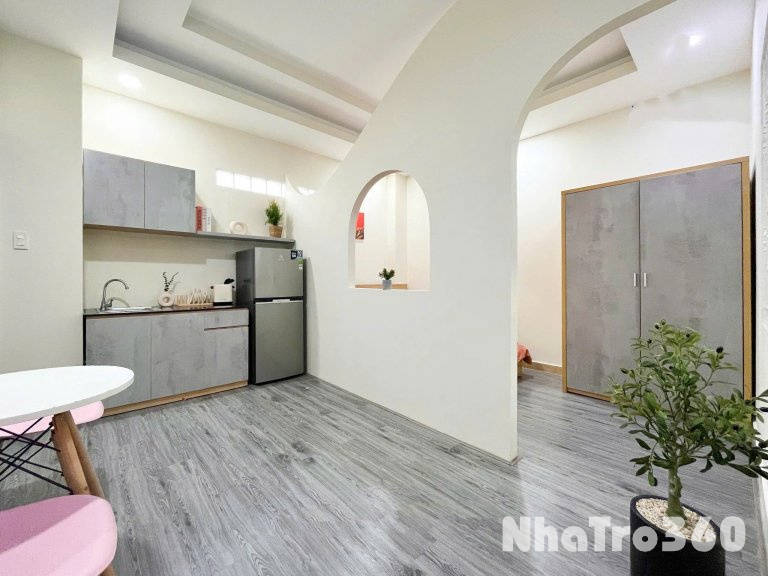 📌Địa chỉ: 3/2, quận 10  Gần UEH, Huflit, Hoa Sen