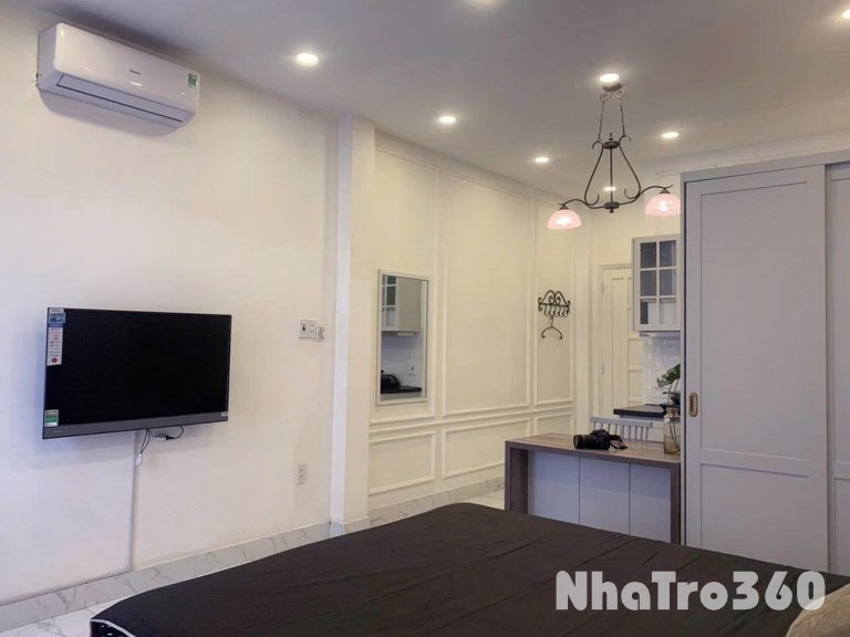 😍Căn Studio Q4 ban công thoáng full nội thất