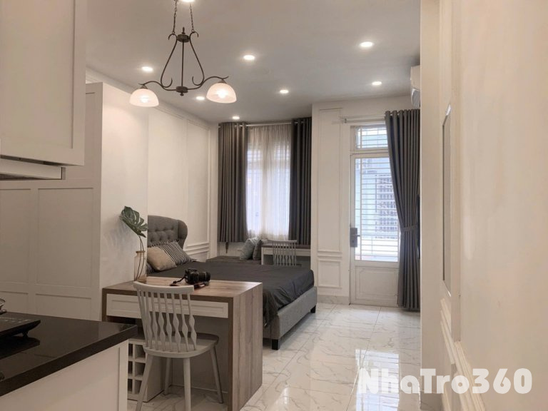 😍Căn Studio Q4 ban công thoáng full nội thất