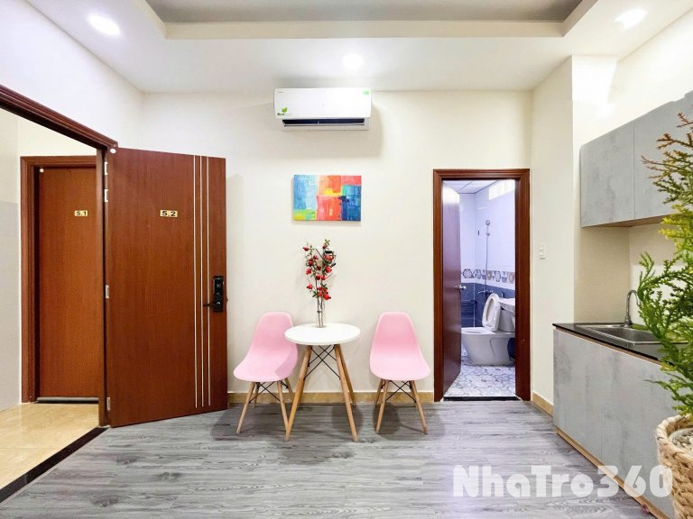 📌Địa chỉ: 3/2, quận 10  Gần UEH, Huflit, Hoa Sen