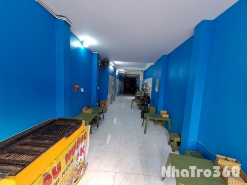 Cho thuê nhà mặt phố Khương Trung, Thanh Xuân, Hà Nội. 50tr/tháng (có thương lượng). 6 tầng, 100m/tầng, 8 ngủ, 6 VS, cầu thang giữa.