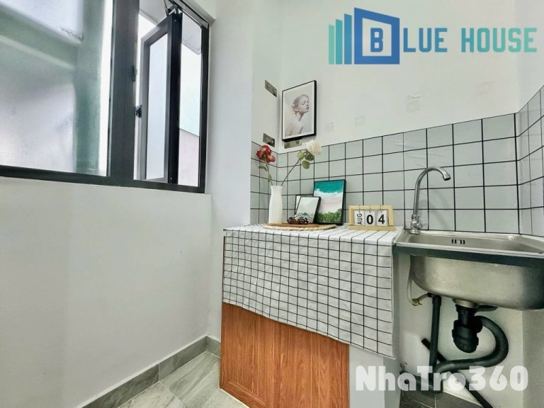 PHÒNG KHÔNG GÁC NGAY TRƯỜNG ĐH CÔNG THƯƠNG