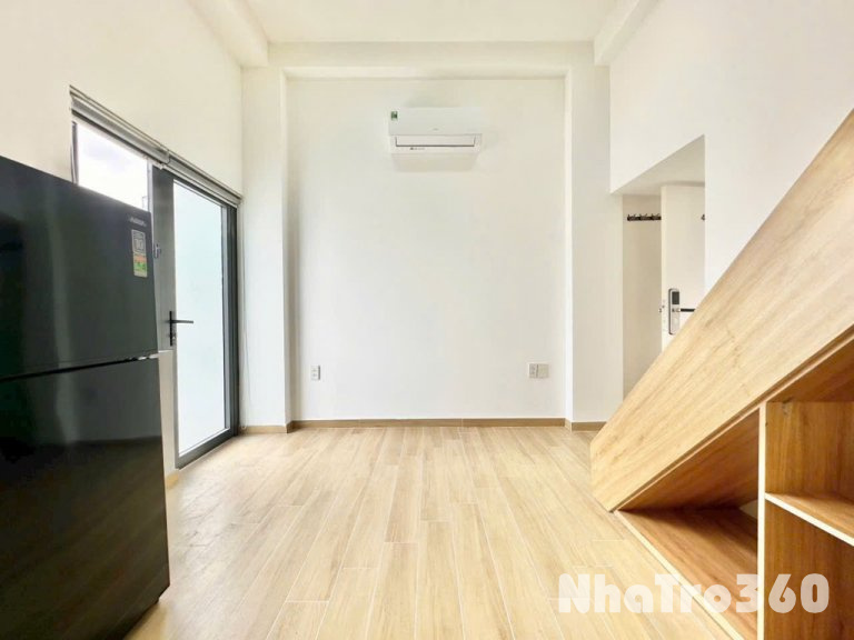 DUPLEX Q1 GÁC CAO Ở ĐƯỢC 4 BẠN FULL NỘI THẤT