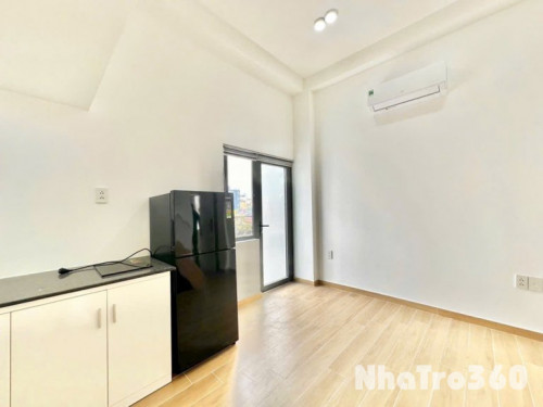 DUPLEX Q1 GÁC CAO Ở ĐƯỢC 4 BẠN FULL NỘI THẤT