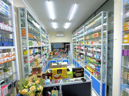 CHÍNH CHỦ NHƯỢNG GẤP NHÀ THUỐC ĐANG HOẠT ĐỘNG TỐT