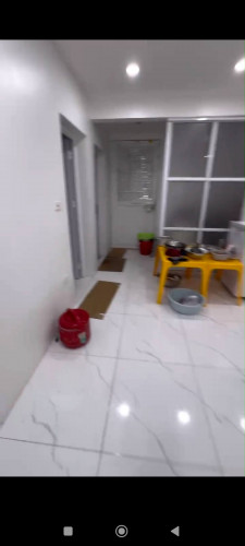 Cho thuê nhà TT tầng 1 Chùa Quỳnh, Hai Bà Trưng, Hà Nội. 9tr/tháng. 60m, mặt tiền 4m, ngõ 2 ô tô tránh, 2 ngủ, 1 VS, 1 khách, 1 bếp