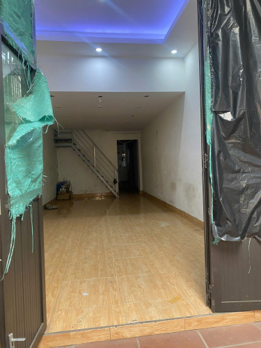 Cho thuê nhà nguyên căn ngõ Vũ Trọng Phụng, 80m2x1,5 tầng, 2 ngủ, 2 wc, 10 triệu/tháng