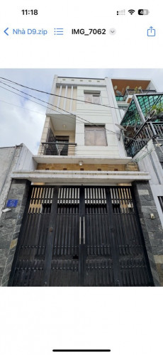 Cho thuê ngyên căn mặt tiền đối diện công viên