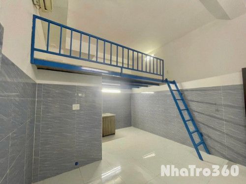 Phòng rộng 30m2 - giờ giấc tự do- an ninh- giá rẻ