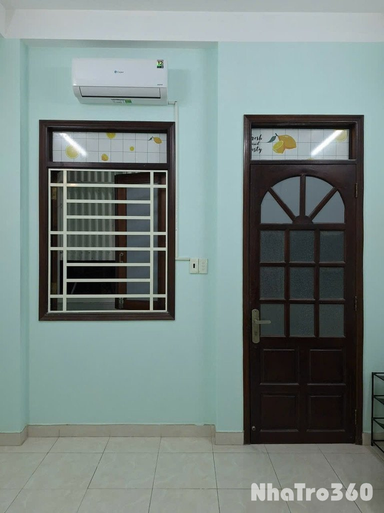 Thuê phòng cho sinh viên (Huflit/UEH)