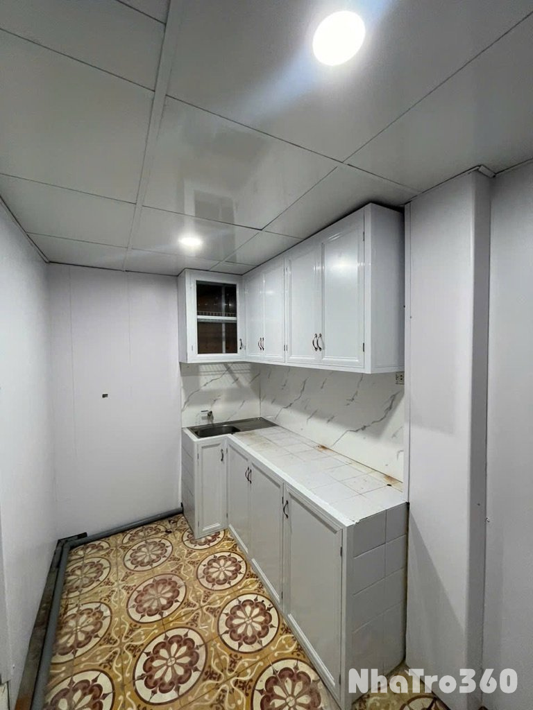 Cho thuê nhà nguyên căn 1n+1k 7tr khu kim mã