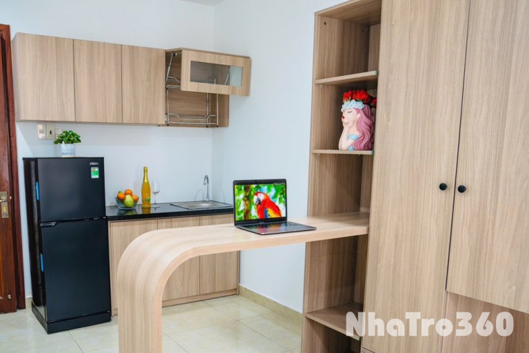 Căn hộ quận 1, ngay Thạch Thị Thanh, ban công