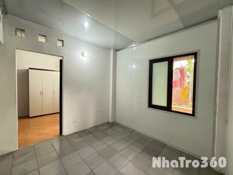 Cho thuê 1n1k Trần Cung giá 4tr2